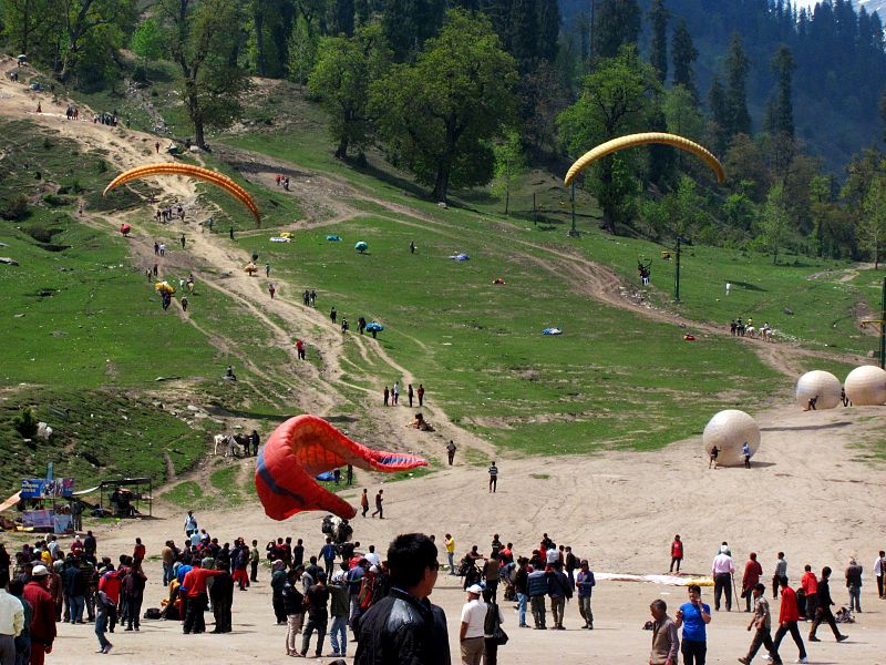 800px-Solang_valley